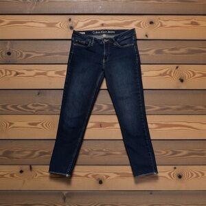Calvin Klein Ankle Skinny Jeans W/ Raw Hem Womens 8 BLUE Mid-Rise Pockets Zipper